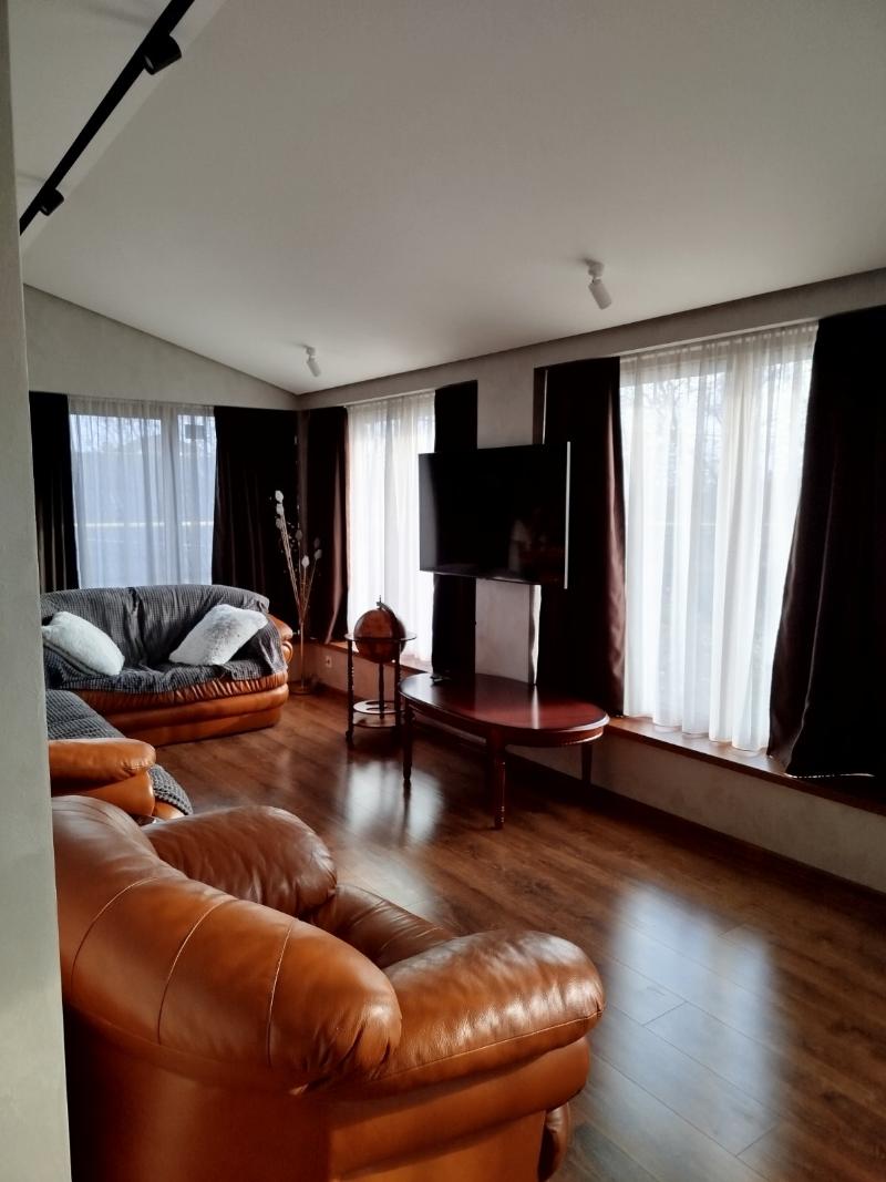 https://photo.capital.com.ua/foto_d/d550311700007014.jpg
