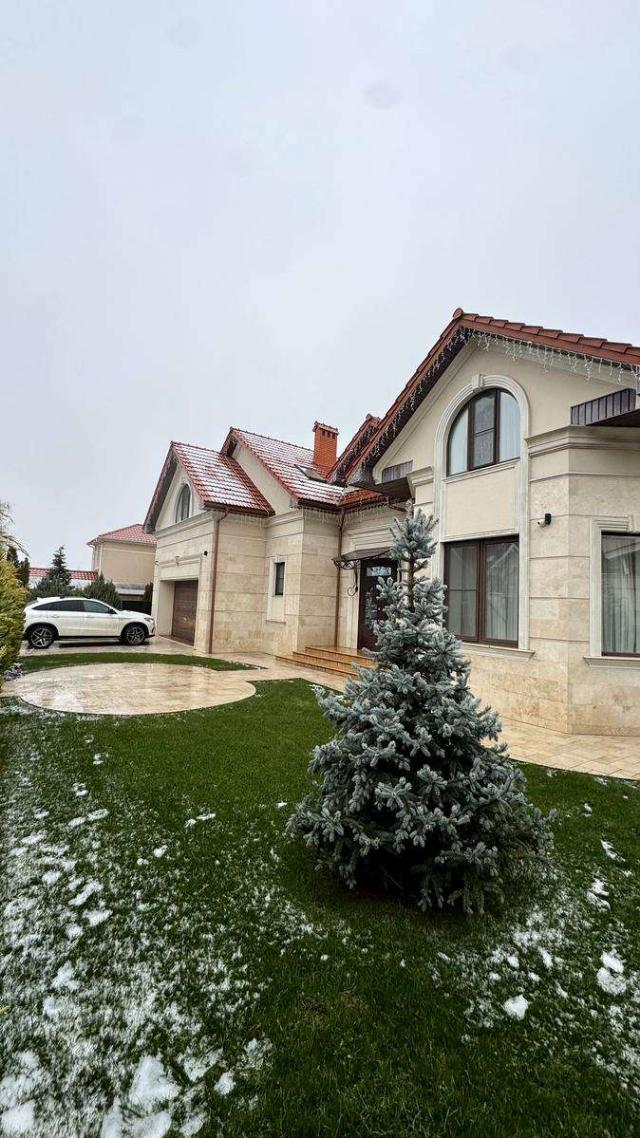 https://photo.capital.com.ua/foto_d/d55071038901.jpg