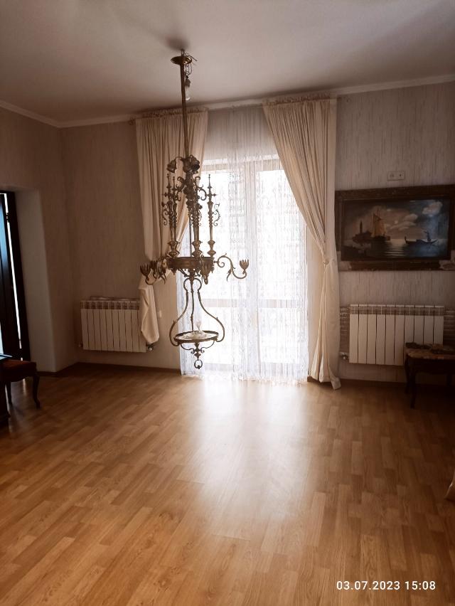 https://photo.capital.com.ua/foto_d/d551913726D1.jpg