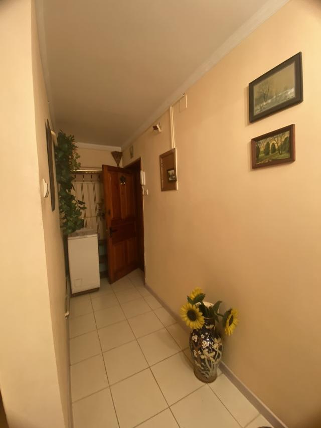 https://photo.capital.com.ua/foto_k/k55012340203.jpg