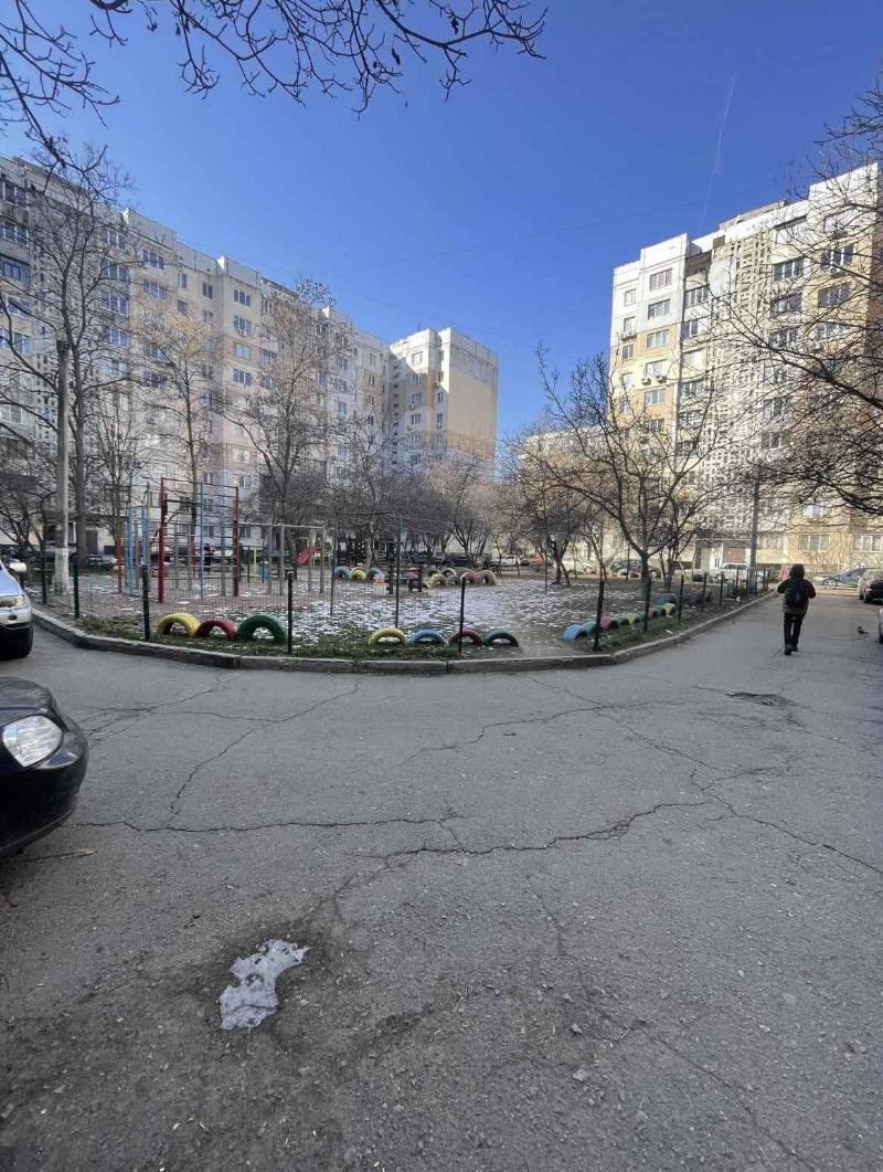 https://photo.capital.com.ua/foto_k/k55032910208.jpg