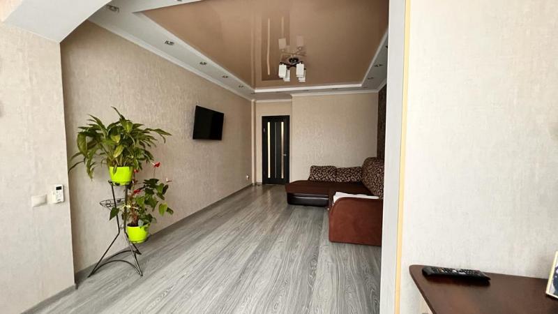 https://photo.capital.com.ua/foto_k/k55032932102.jpg