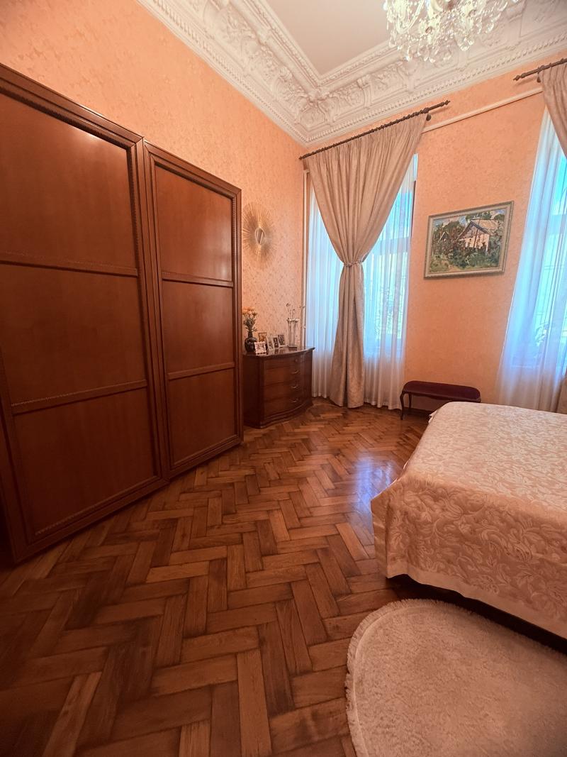 https://photo.capital.com.ua/foto_k/k55032938007.jpg