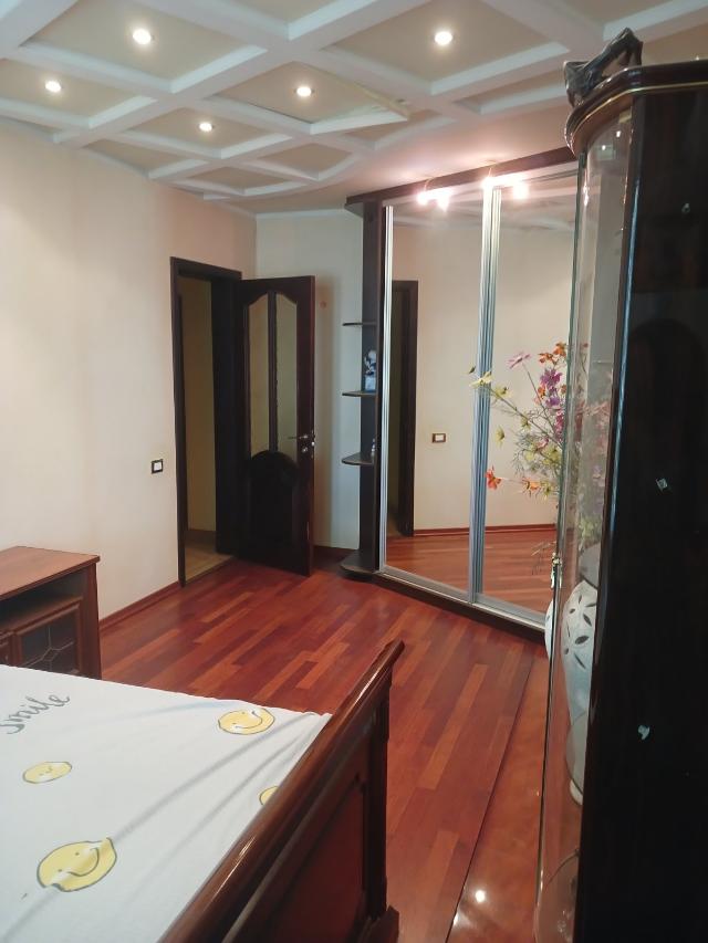https://photo.capital.com.ua/foto_k/k55042681855.jpg