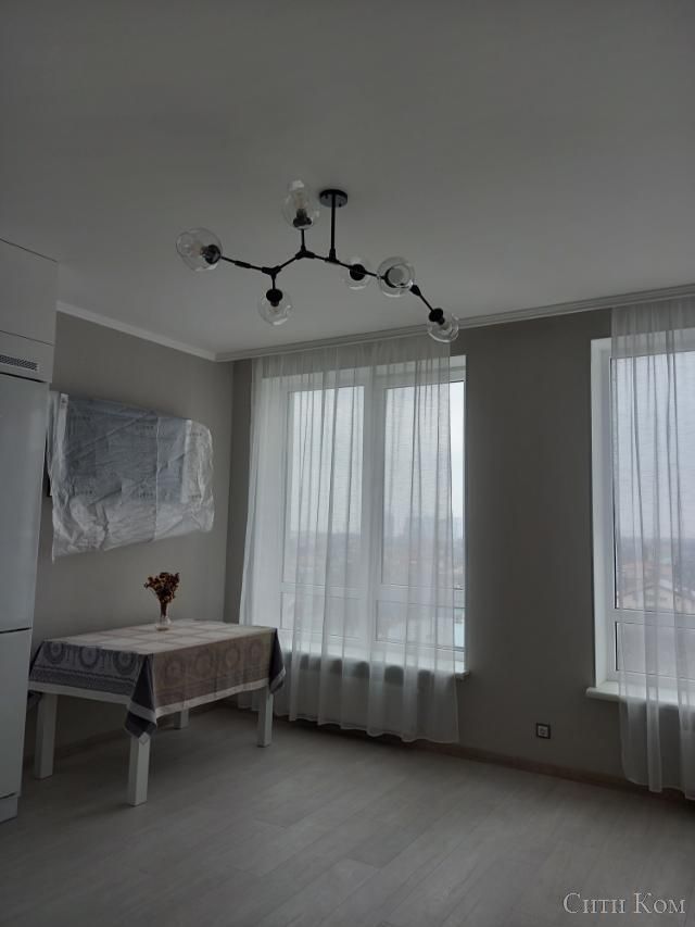 https://photo.capital.com.ua/foto_k/k55042682404.jpg
