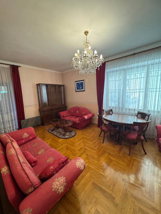 https://photo.capital.com.ua/foto_k/k55042683904.jpg