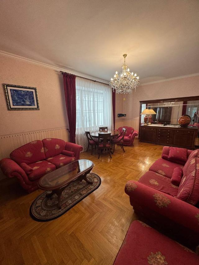 https://photo.capital.com.ua/foto_k/k55042683907.jpg