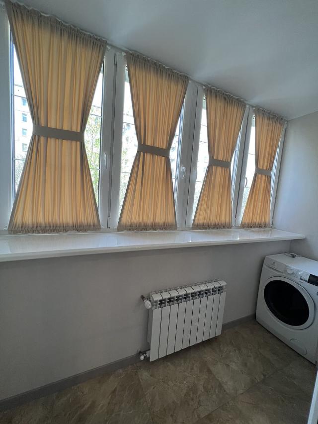 https://photo.capital.com.ua/foto_k/k55042684866.jpg