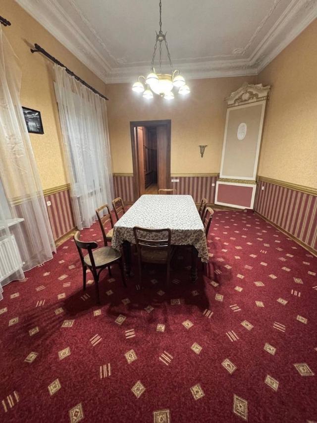 https://photo.capital.com.ua/foto_k/k55042700525.jpg