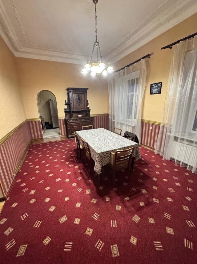 https://photo.capital.com.ua/foto_k/k55042700526.jpg