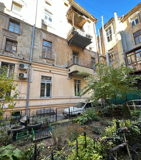 https://photo.capital.com.ua/foto_k/k55042704908.jpg