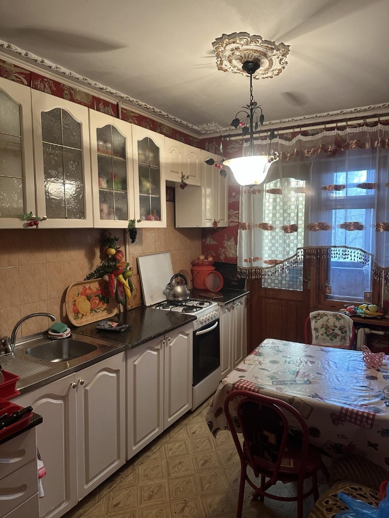 https://photo.capital.com.ua/foto_k/k55064053821.jpg