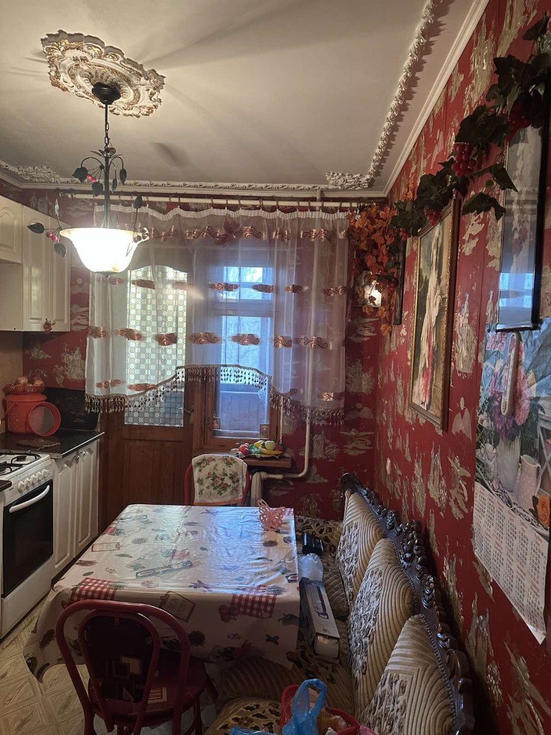 https://photo.capital.com.ua/foto_k/k55064053822.jpg