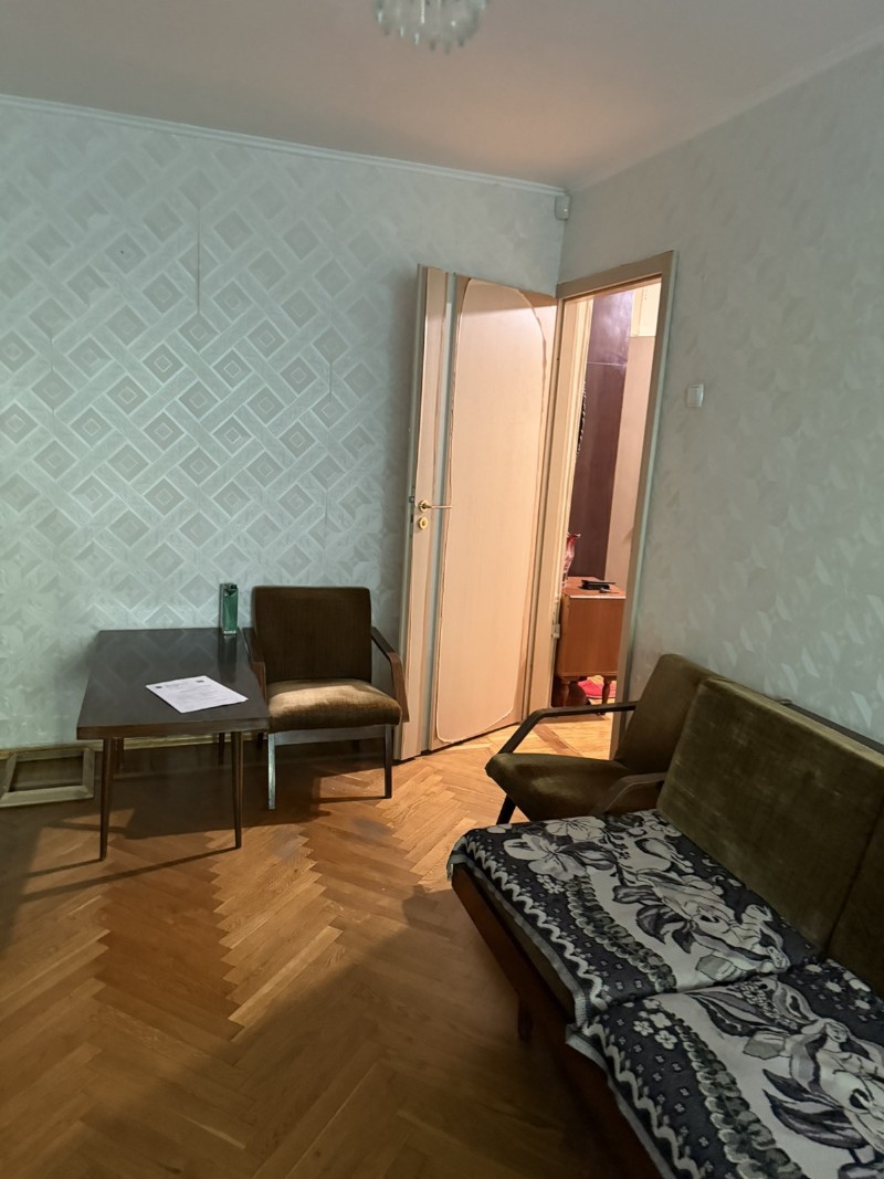 https://photo.capital.com.ua/foto_k/k55064068205.jpg