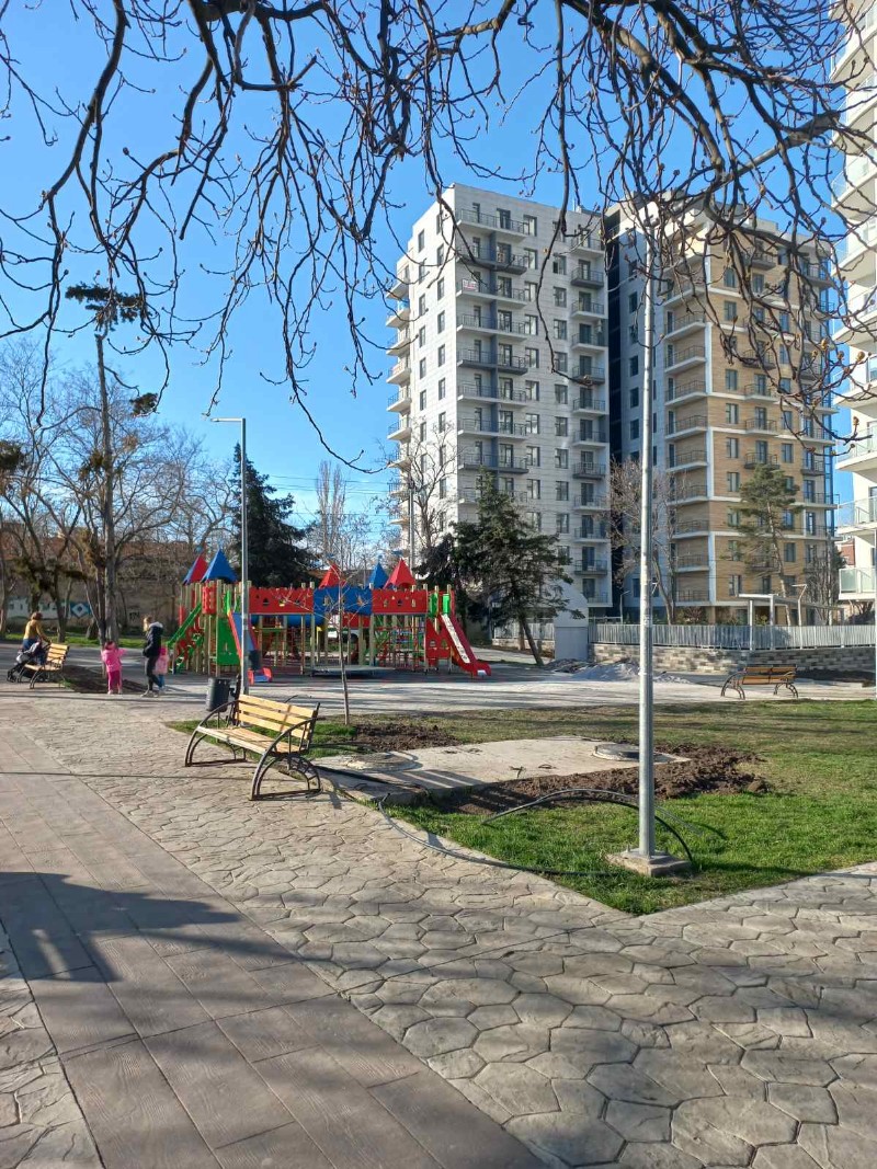 https://photo.capital.com.ua/foto_k/k55064068301.jpg