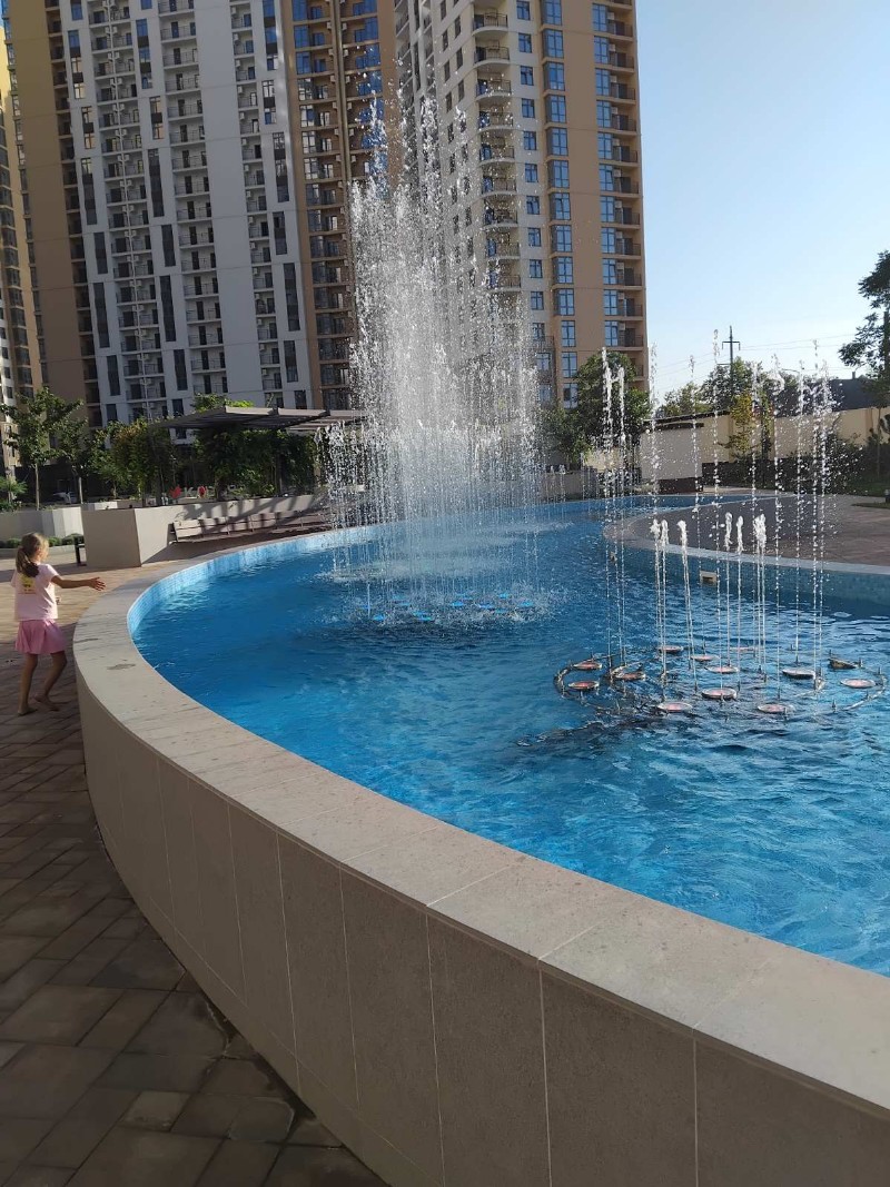 https://photo.capital.com.ua/foto_k/k55064068401.jpg