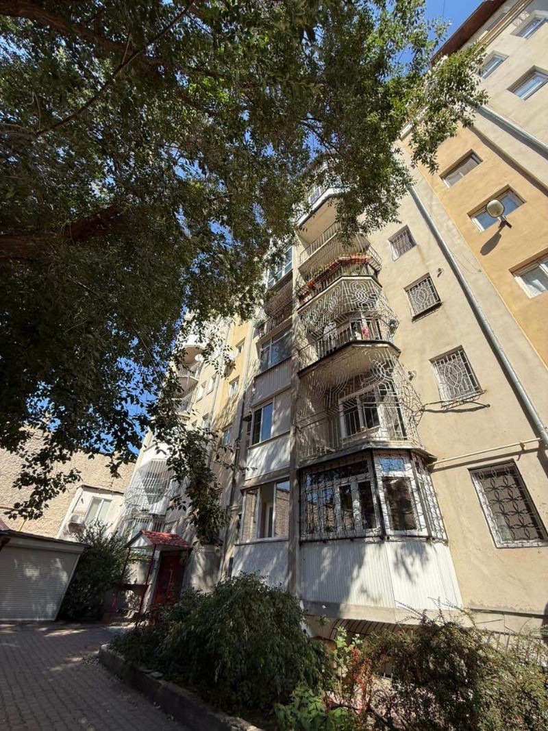 https://photo.capital.com.ua/foto_k/k55064069202.jpg