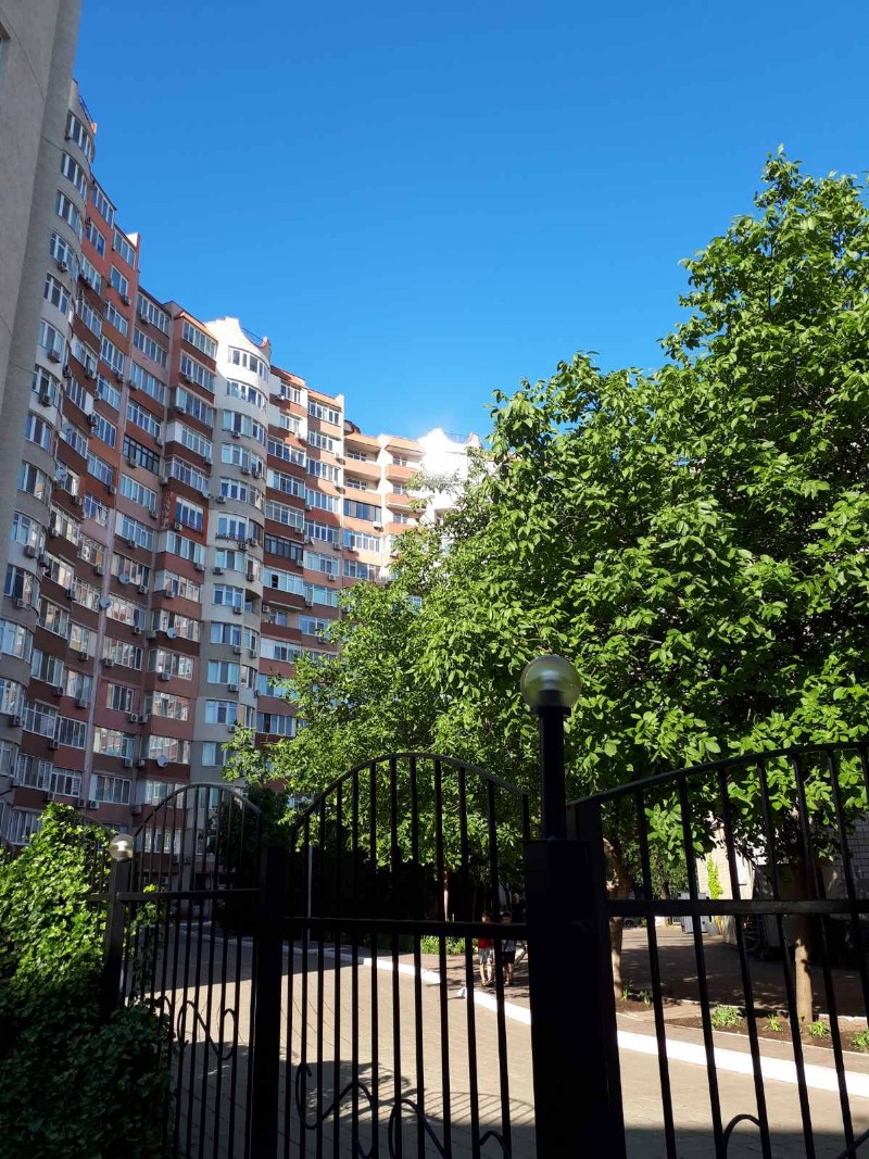 https://photo.capital.com.ua/foto_k/k55064076501.jpg
