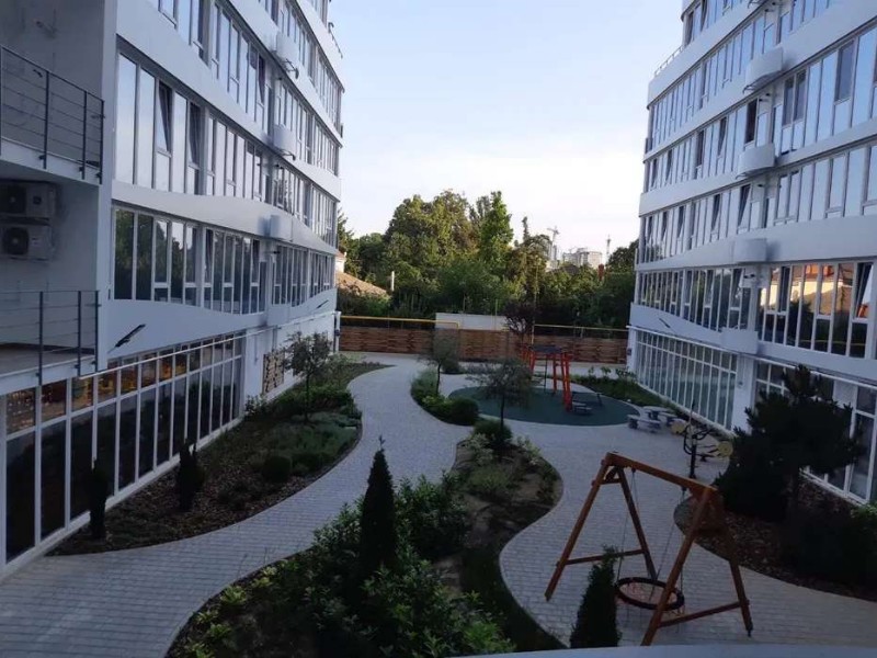https://photo.capital.com.ua/foto_k/k55064087709.jpg