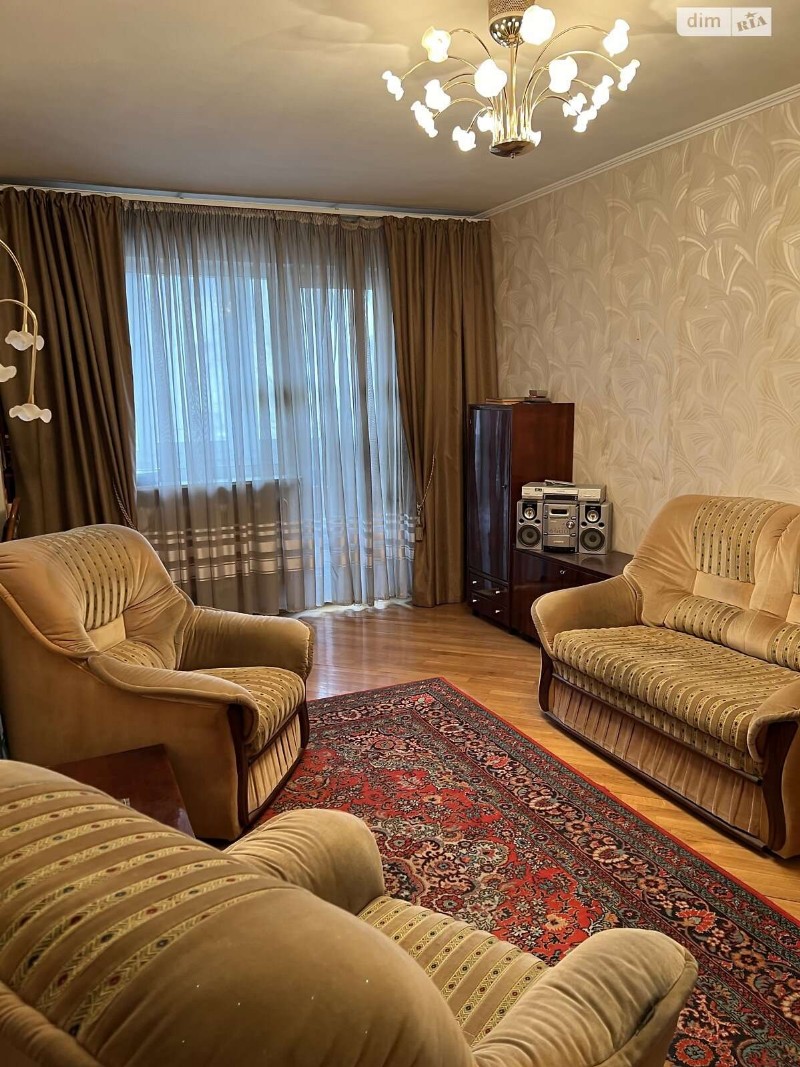 https://photo.capital.com.ua/foto_k/k55064089401.jpg