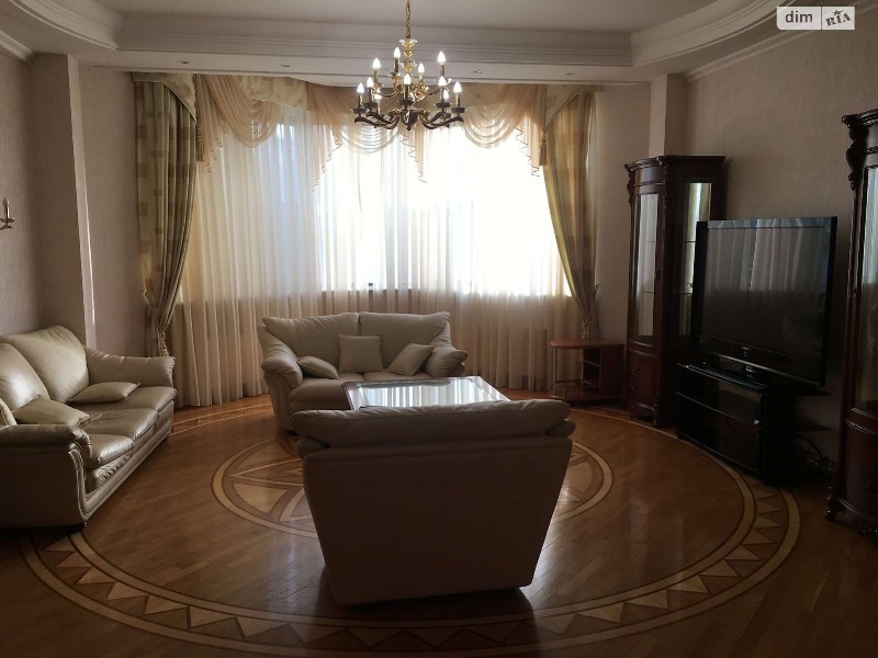 https://photo.capital.com.ua/foto_k/k55064093403.jpg