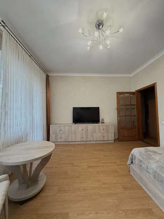 https://photo.capital.com.ua/foto_k/k55064096003.jpg