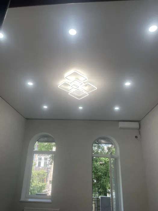 https://photo.capital.com.ua/foto_k/k55072822804.jpg
