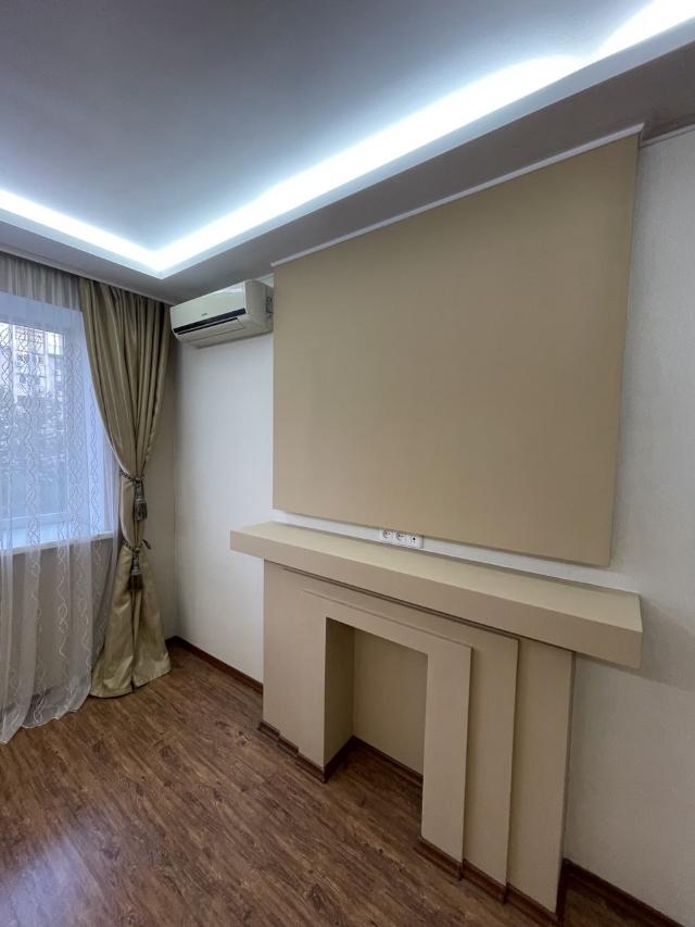 https://photo.capital.com.ua/foto_k/k55072825902.jpg