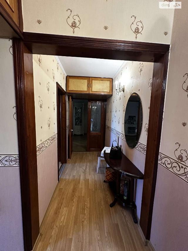 https://photo.capital.com.ua/foto_k/k55072873705.jpg