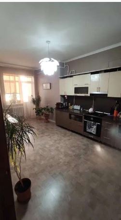 https://photo.capital.com.ua/foto_k/k55072876901.jpg