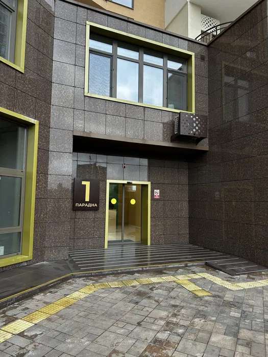 https://photo.capital.com.ua/foto_k/k55072877503.jpg