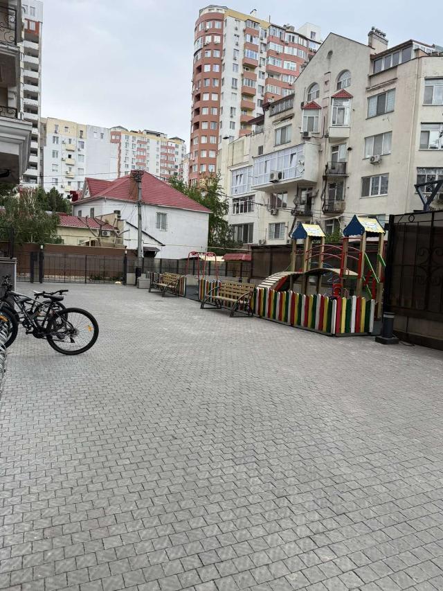 https://photo.capital.com.ua/foto_k/k55082995912.jpg