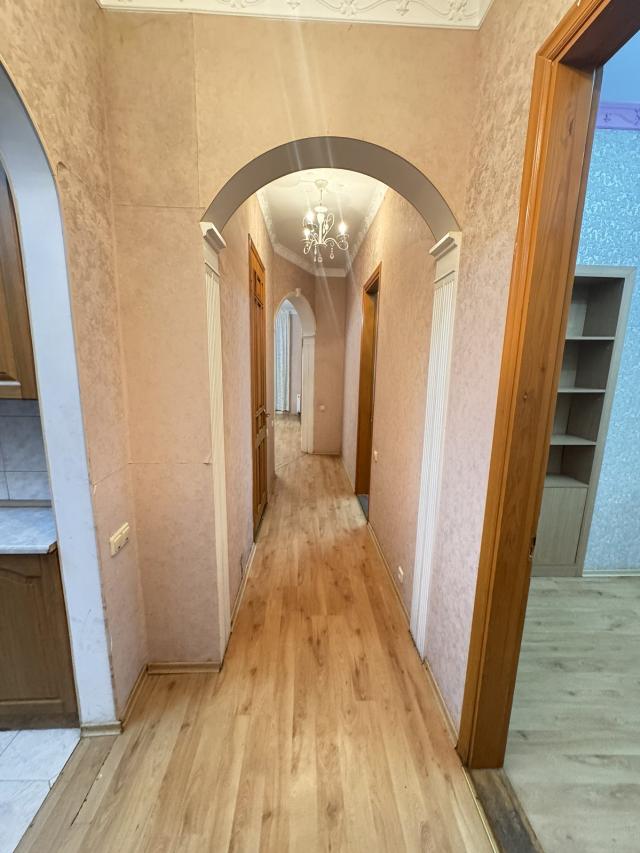 https://photo.capital.com.ua/foto_k/k55083000214.jpg
