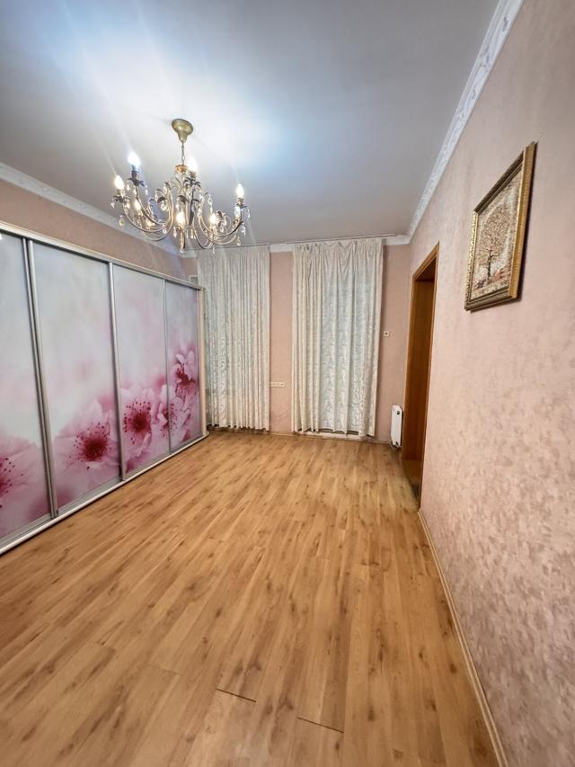 https://photo.capital.com.ua/foto_k/k55083000216.jpg