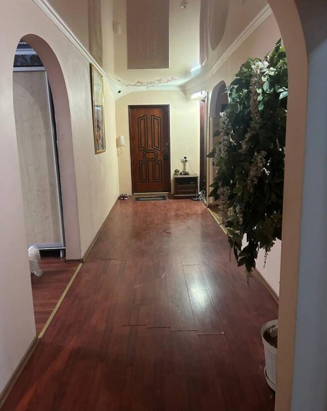 https://photo.capital.com.ua/foto_k/k55110200004311.jpg
