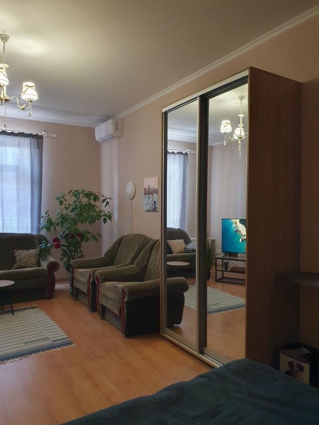 https://photo.capital.com.ua/foto_k/k55113759804.jpg