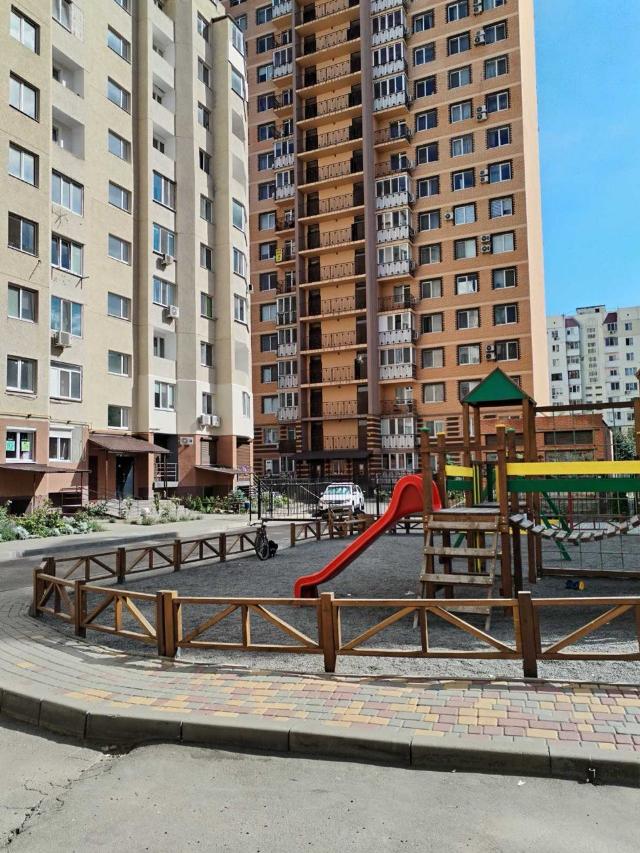 https://photo.capital.com.ua/foto_k/k55113817612.jpg