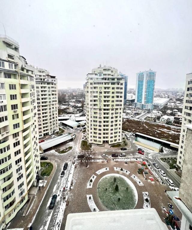 https://photo.capital.com.ua/foto_k/k55113824208.jpg