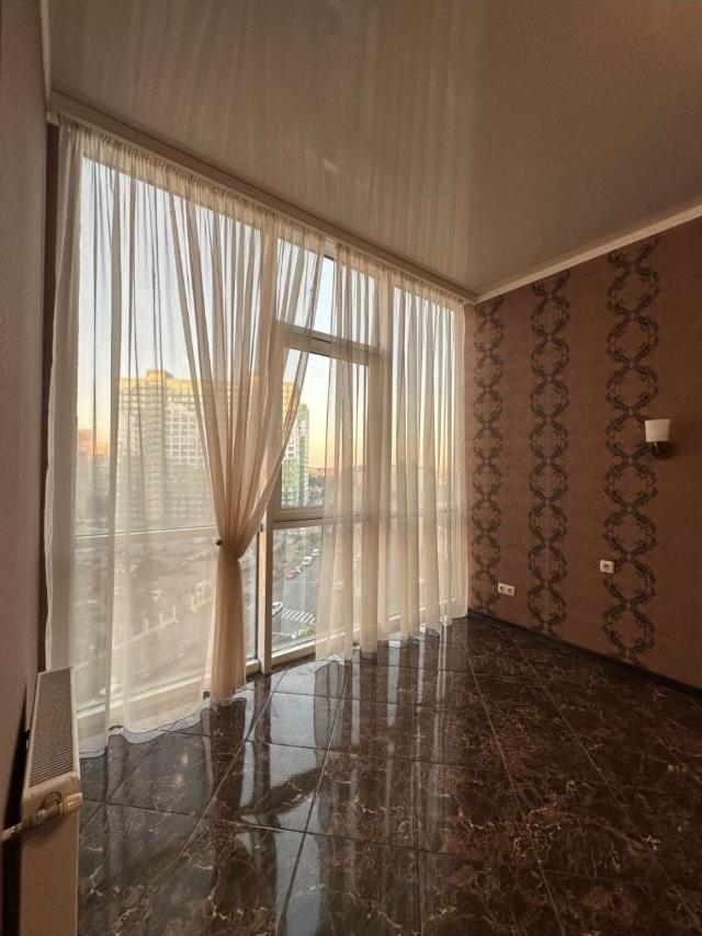 https://photo.capital.com.ua/foto_k/k55113835916.jpg