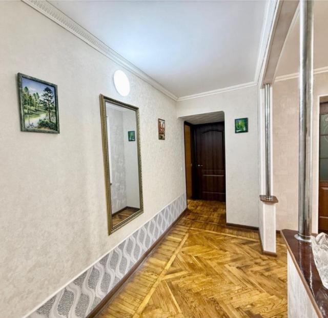 https://photo.capital.com.ua/foto_k/k55113846104.jpg