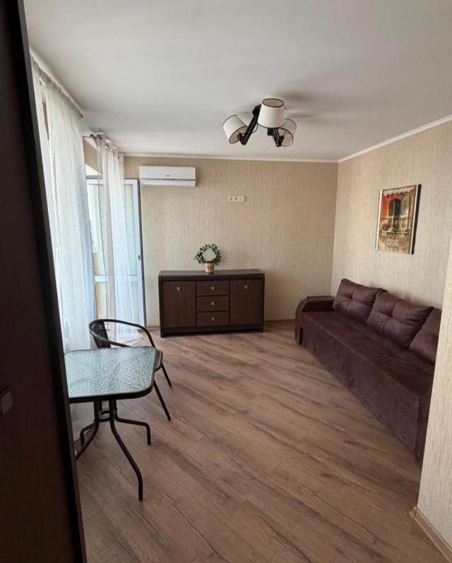 https://photo.capital.com.ua/foto_k/k55113849008.jpg