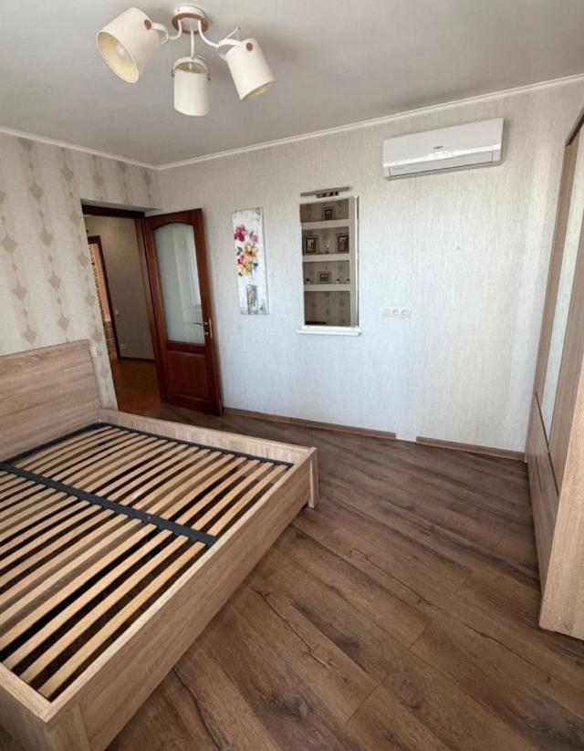 https://photo.capital.com.ua/foto_k/k55113849010.jpg