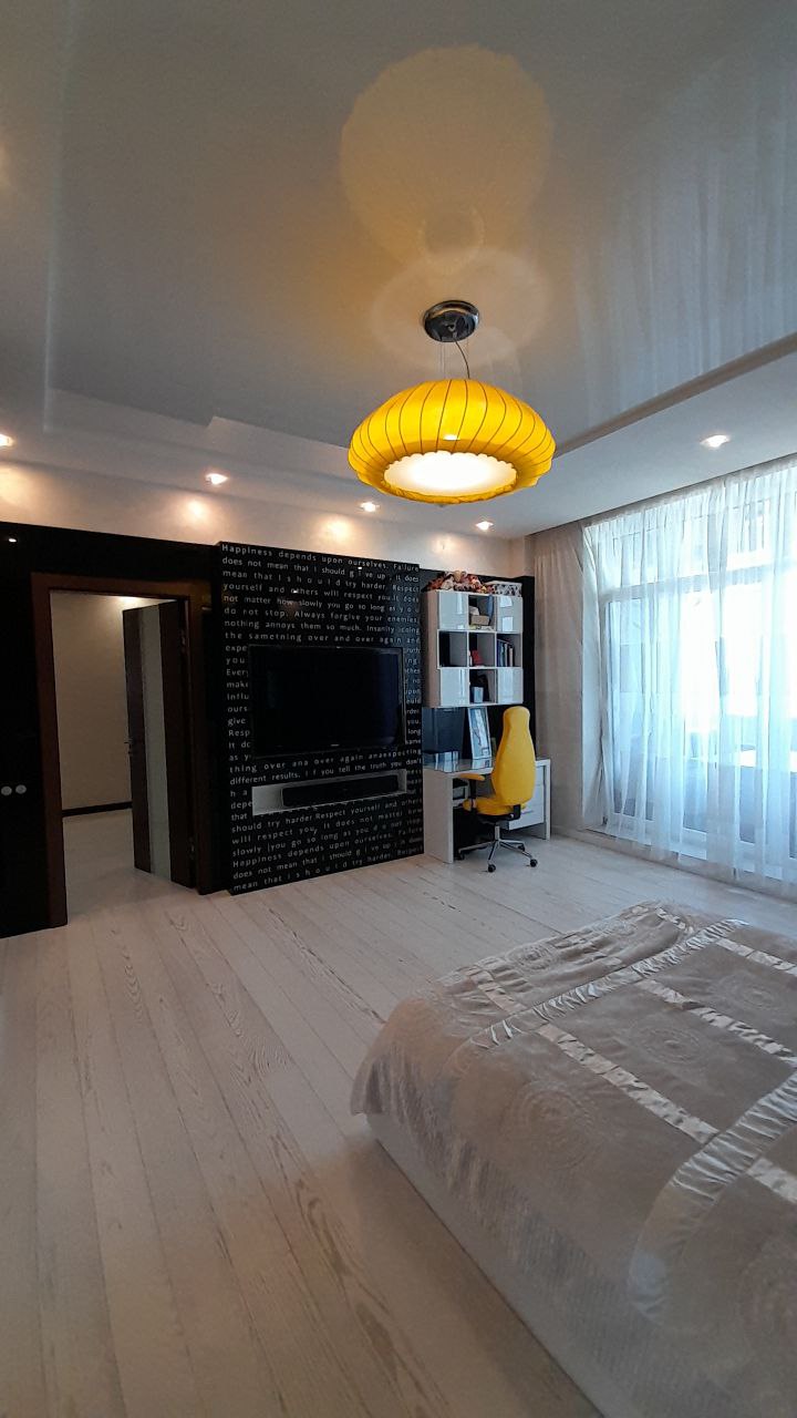 https://photo.capital.com.ua/foto_k/k55142878808.jpg