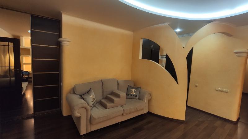 https://photo.capital.com.ua/foto_k/k55142878914.jpg