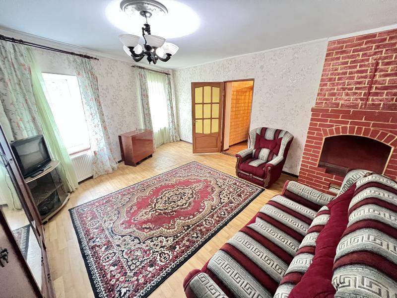 https://photo.capital.com.ua/foto_k/k55142885910.jpg