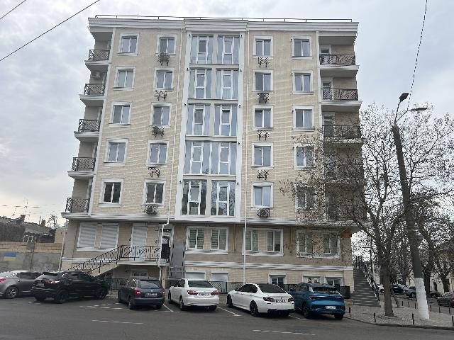 https://photo.capital.com.ua/foto_k/k55153637501.jpg