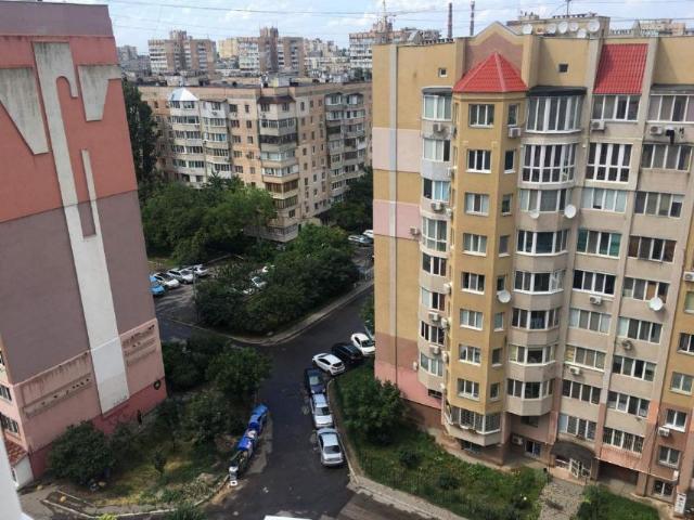 https://photo.capital.com.ua/foto_k/k55153639601.jpg