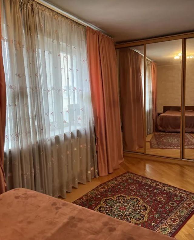 https://photo.capital.com.ua/foto_k/k55153643204.jpg