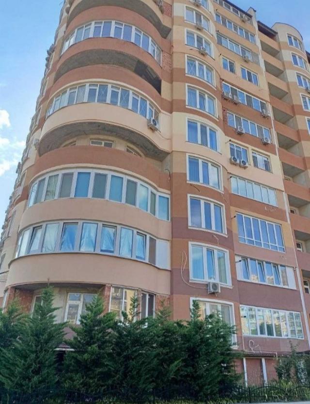 https://photo.capital.com.ua/foto_k/k55153643801.jpg