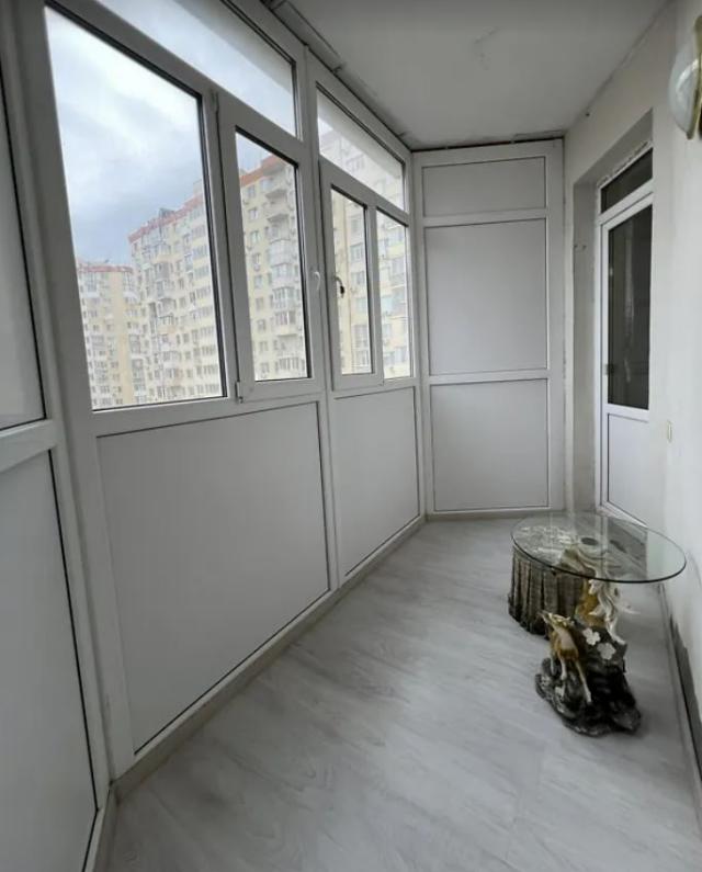 https://photo.capital.com.ua/foto_k/k55153646512.jpg